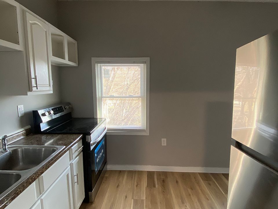 1st image of 2505 Griffiths Ave #2