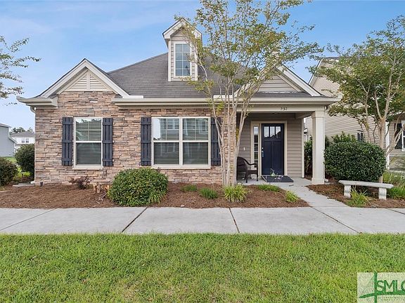 2nd image of 232 Dogwood Circle
