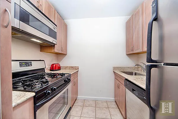 Sold by Halstead Real Estate | media 26