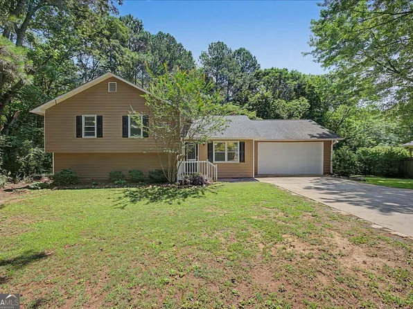 558 Peeples Valley Rd NE, Cartersville, GA 30121