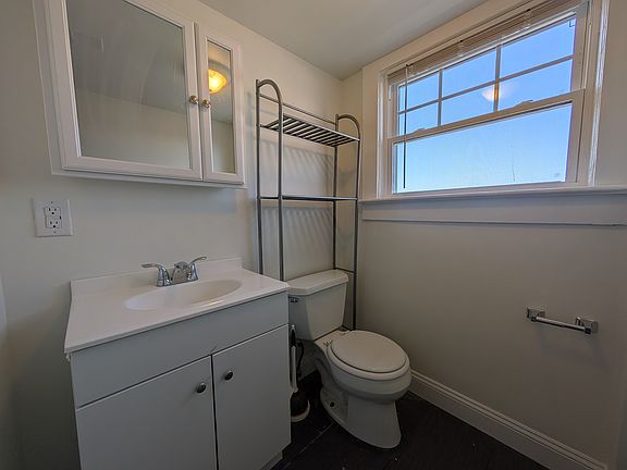 5th image of 98 Broad St Suite 3