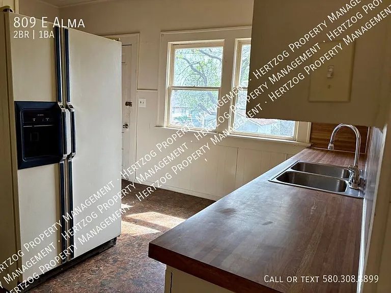 809 E Alma Ave — Photo 10