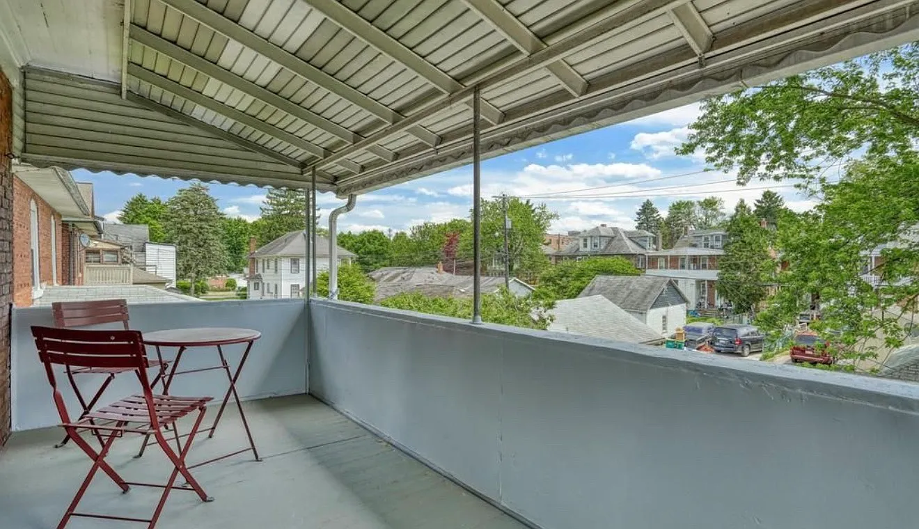 4 bed, 1600 sqft, $1,690 — Photo 4