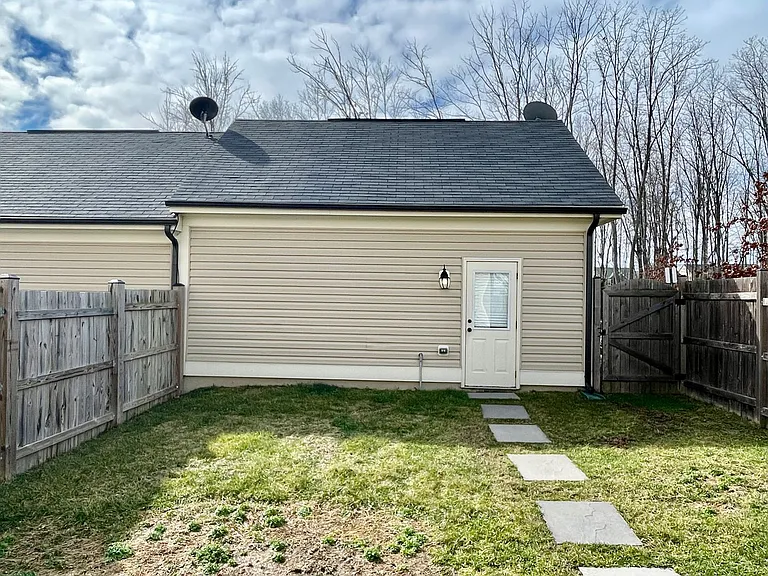 460 Coneflower Ln — Photo 69