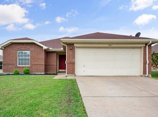 1037 Ridge Top Dr, Burleson, TX 76028