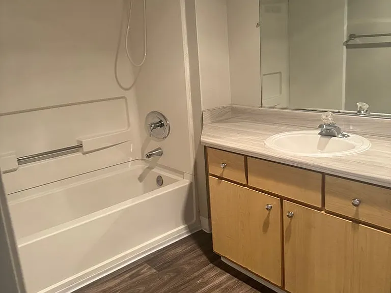 16916 SE Powell Blvd #7 — Photo 12