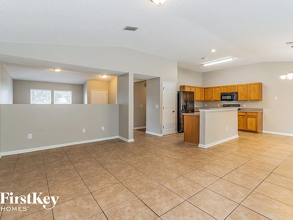 5th image of 9709 N Hazel Lake Dr