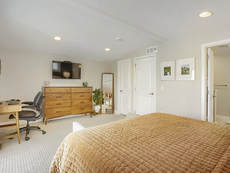 409 Inca St — Photo 17