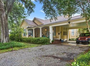 406 N Saint Charles St, Abbeville, LA 70510