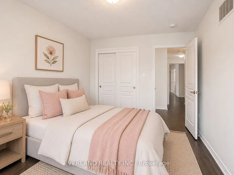 372 Threshing Mill Blvd — Photo 17