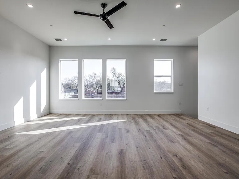 2143 Mail Ave #103 — Photo 13