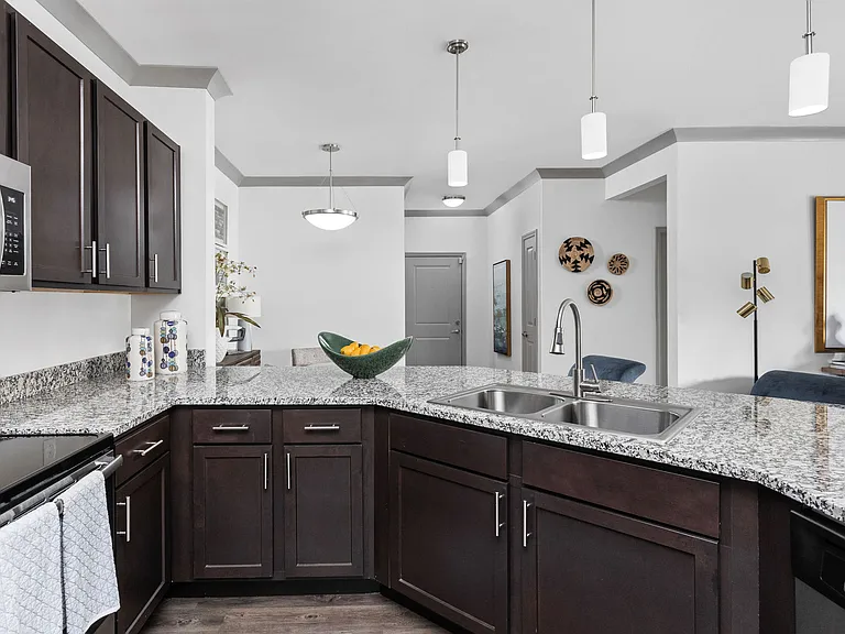 The Ascent Apartments of Plainfield — Photo 22