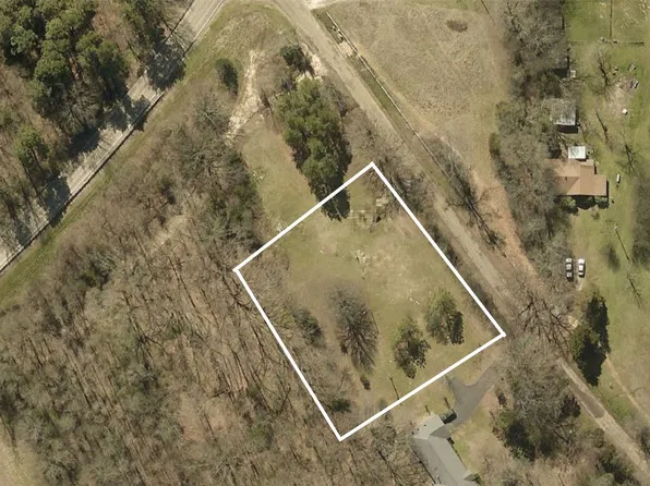 County Road 3325, Mount Pleasant, TX 75455