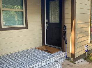 831 Burma Rd, Wake Village, TX 75501