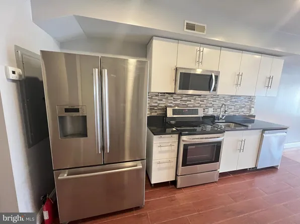 617 N 11th St, Philadelphia, PA 19123