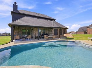1056 Hickory Ln, Howe, TX 75459