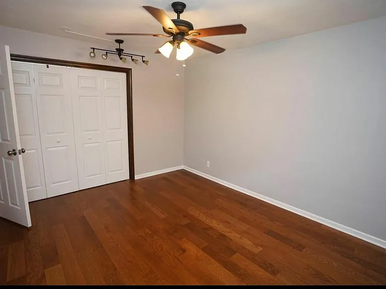 3313 Spring Creek Rd — Photo 11