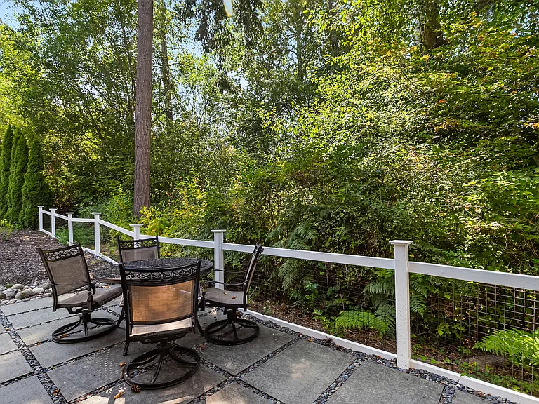 1007 Brookings Pl — Photo 25