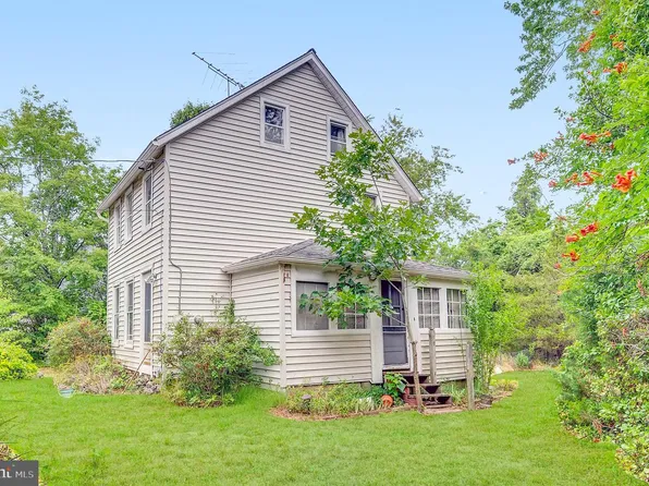 114 Division St, West Creek, NJ 08092
