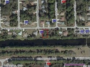 Raywood Ave, North port, FL 34286