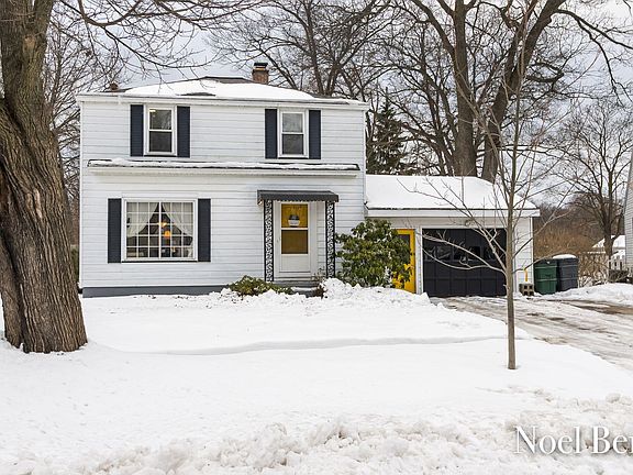 3rd image of 2169 Norman Ave