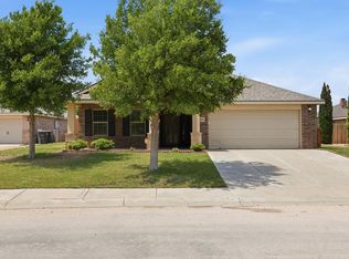 415 Nolan Ryan Dr, Midland, TX 79706