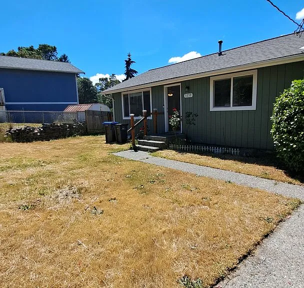 3259 Wright Ave — Photo 5
