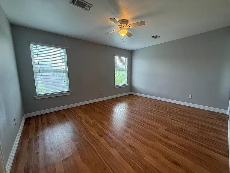 16835 Libson Falls Dr — Photo 17
