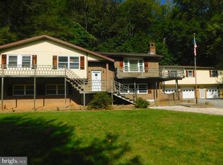 3856 Waites Run Rd, Wardensville, WV 26851