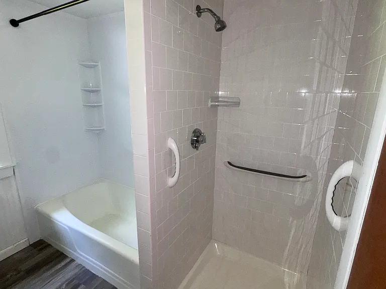 73 Spring Grove Ave — Photo 17