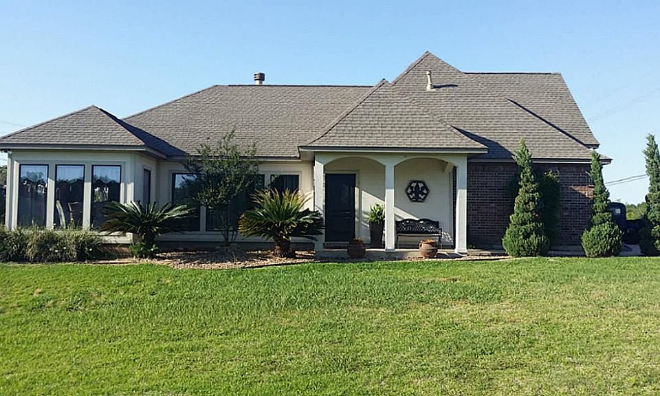 A Jim Gentry Builders home -- one of Montgomery County's finest builders.