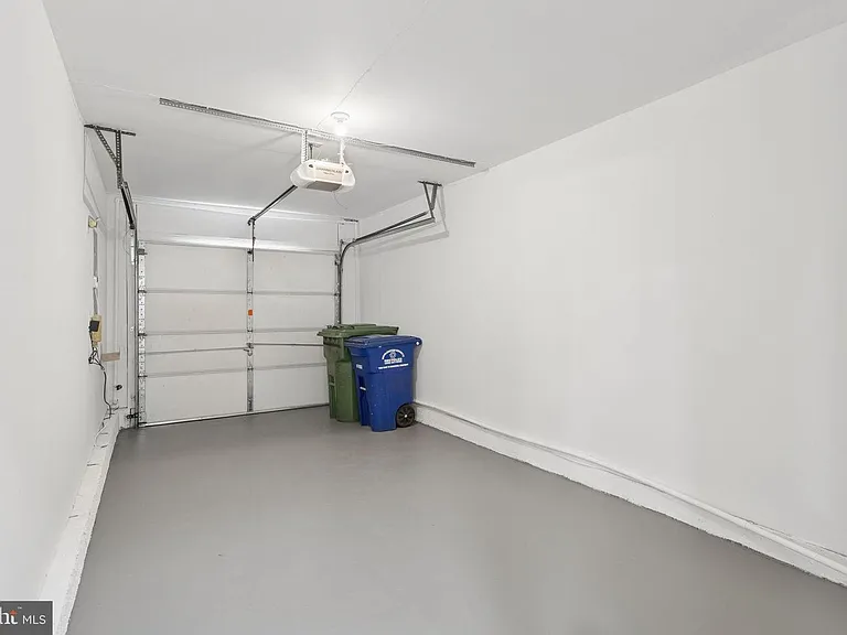 771 Barton Run Blvd — Photo 5