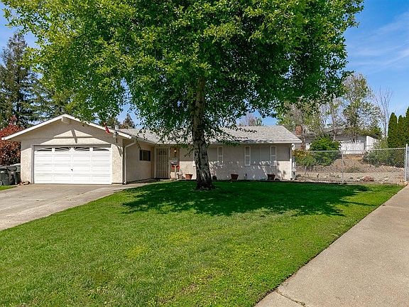 2nd image of 9245 Castlemont Cir
