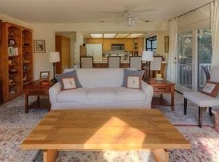 1001 N Montgomery St, Ojai, CA 93023