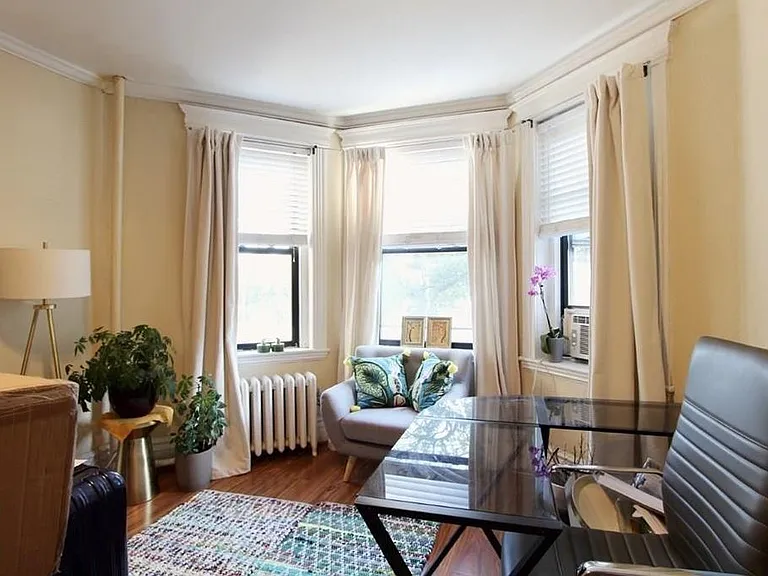 64 Charlesgate E #64 — Photo 1