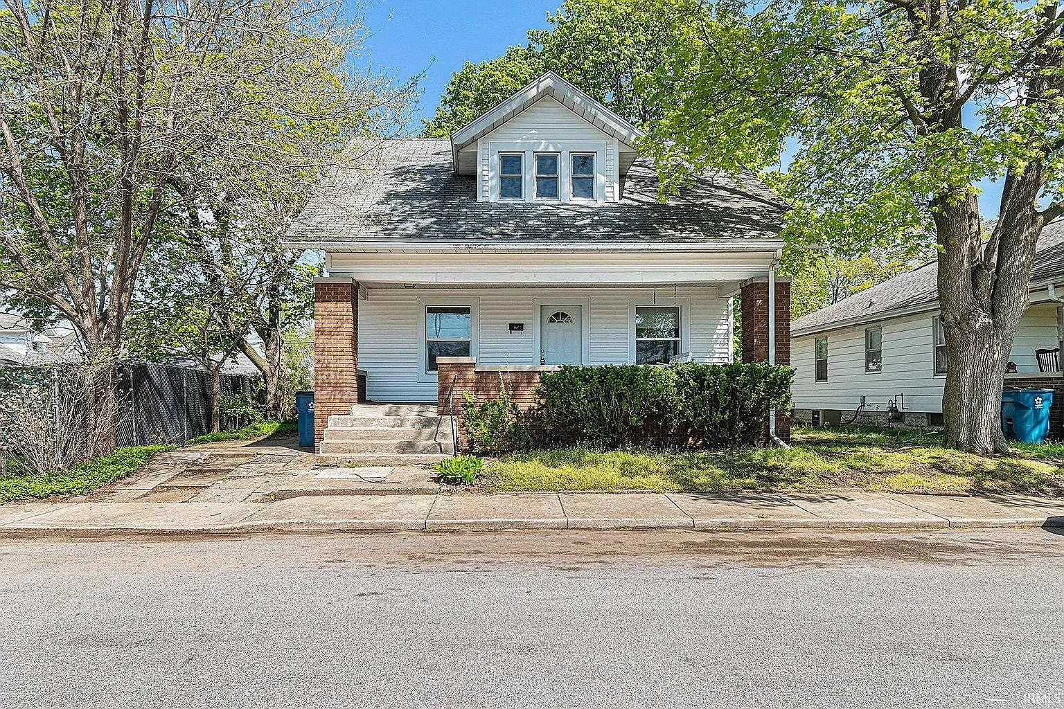 312 Harrison Street - 1/2 — Photo 1