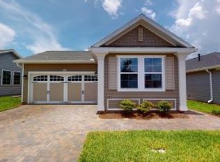 389 Alcove Dr, Groveland, FL 34736