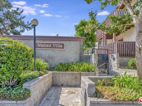 5952 Costello Ave, Van Nuys, CA 91401