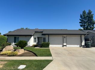 3012 E Los Altos Ave, Fresno, CA 93710