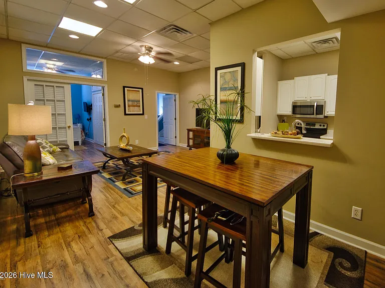30 N Front St #2 — Photo 1