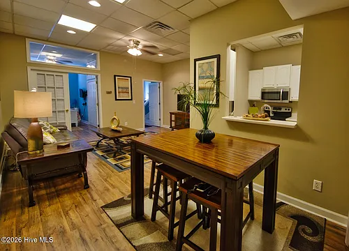 30 N Front St #2 Photo 1
