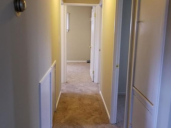 5th image of 15215 Wildwood St