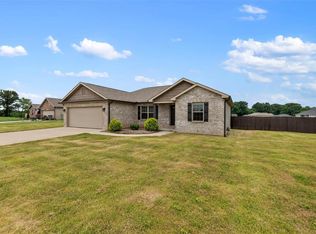 170 Lallybroch Ct, Jackson, MO 63755