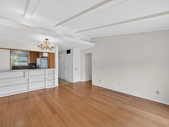 5th image of 288 Hacienda Carmel