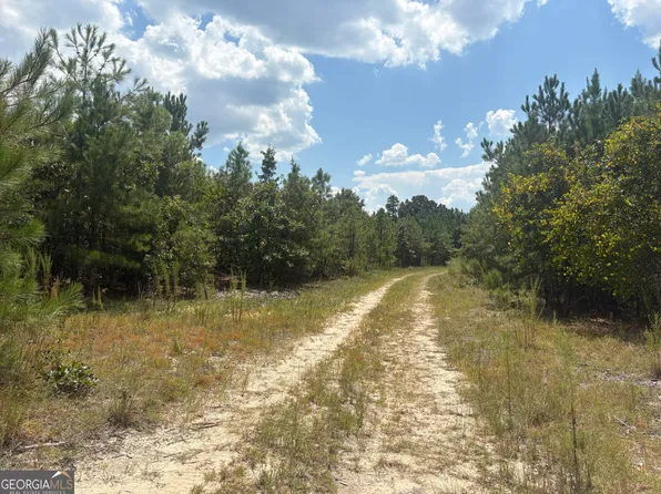 L12 N Indian Trail Rd, Sandersville, GA 31082