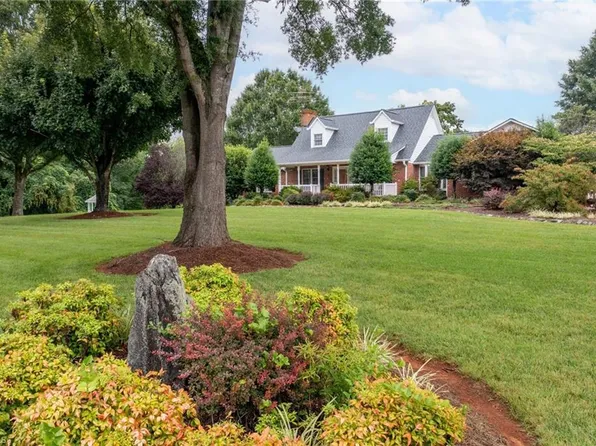 6937 State Highway 67, East Bend, NC 27018