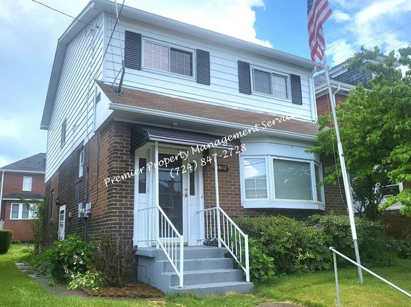 1802 Duss Ave