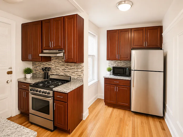 652 W Oakdale Ave #1S — Photo 3