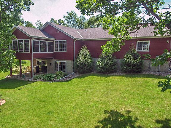 3rd image of 23609 Scenic Riverview Dr