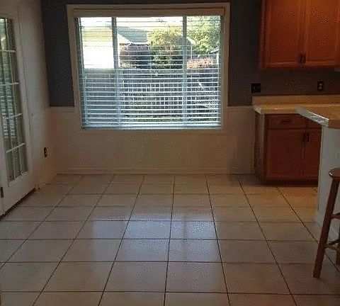 4th image of 1001 High Meadow Dr